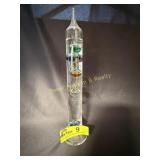 Glass bubble thermometer