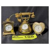 3 miniature clocks