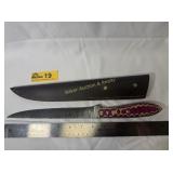 Handcrafted fixed-blade Damascus blade leather