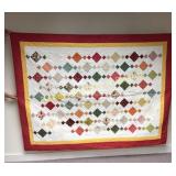 Queen Size 'Chandelier' Quilt, size 92' x 70' Twin