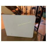 White plastic Folding table