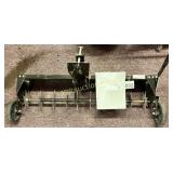 AGRI-FAB TOW-BEHIND LAWN SPIKE AERATOR 40"