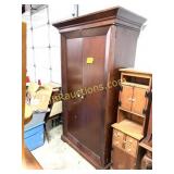 LARGE ENTERTAINMENT CENTER/WARDROBE