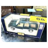 DIE CAST FORD EXPLORER