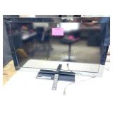 SANYO BRAVIA FLAT SCREEN TV W REMOTE 40' 2011