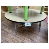 BLONDE ROUND TODDLER TABLE