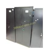 32' WIDE METAL STORAGE SHELF LOCKING