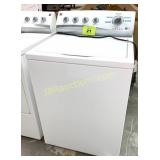 KENMORE WASHING MACHINE - CLEAN AND NICE
