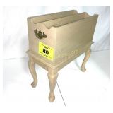 NICE MAGAZINE RACK W REMOVABLE CENTER