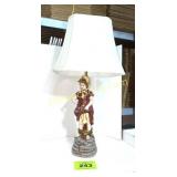 LADY FIGURINE LAMP