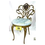 VINTAGE DRESSING STOOL