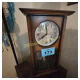 MANTEL CLOCK