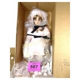 MAXI 22' GREAT AMERICAN DOLL COMPANY