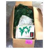 CHRISTMAS LIGHTED GARLAND & LIGHTS