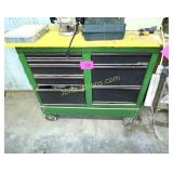 CRAFTSMAN TOOL BOX & CONTENTS OF DRAWERS - WOOD TO