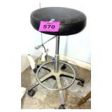 VETERINARIAN STOOL