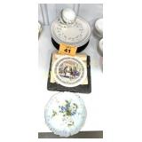 COLLECTOR PLATES AND DISHES