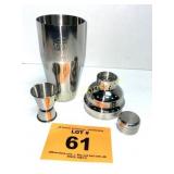 MIXED DRINK SHAKER