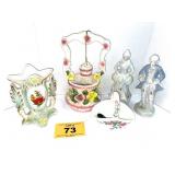 LARGE FIGURINES AND DECORATIONS