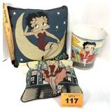 BETTY BOOP PILLOWS AND TRASH CAN