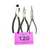 CUTTERS AND NEEDLE NOSE PLIERS