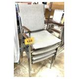 (4) STACKING GRAY CLOTH OFFICE CHAIRS - ARM DIFFER