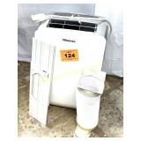 HISENSE PORTABLE AIR CONDITIONER WITH WINDOW KIT