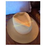 VINTAGE ROYAL STETSON OPEN ROAD SZ 7LO