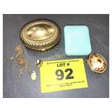 VINTAGE KEY HOLDER, JEWELRY BOX SHELL PURSE