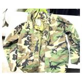 XL CAMO JACKET