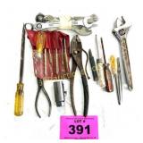 HAND TOOLS