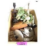 LIGHTS AND PAN LIDS