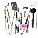 BBQ AND KITCHEN UTENSILS