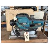 MAKITA FINISHING SANDER
