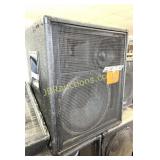PEAVEY 358-S 3 WAY SOUND SPEAKER