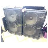 PEAVEY 2P-218 SUBWOOFERS SELLING PAIR