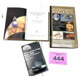 SPACE BOOKS - INVASION OF THE MOON 1969