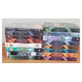 (16) Stargate SG-1 DVDs Movies