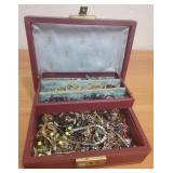 Small Jewelry Box w/ Jewelry