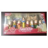 Snow White & The Seven Dwarfs Pez Dispenser