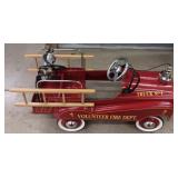 Red Metal Peddel Fire Truck