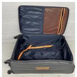 Large Dispatch Ridge Rolling Nautica Suitcase