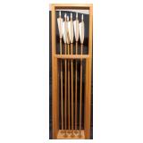 (6) Arrows w/ Display Stand