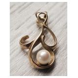 14K Solid Gold & Pearl Pendant