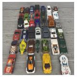 (39) Various Hot Wheels Cars