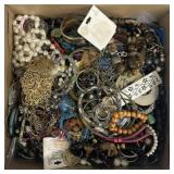 10 Pounds Tangled Fashion Jewelry