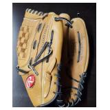 Rawlings Left Handed Mitt