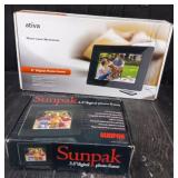 Digital Photo Frames Sealed