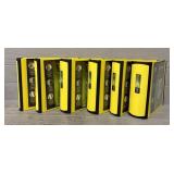 (6) Staples 600-Sheet 3-Ring Binders