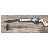 John Wayne Gun Knife & Bullet